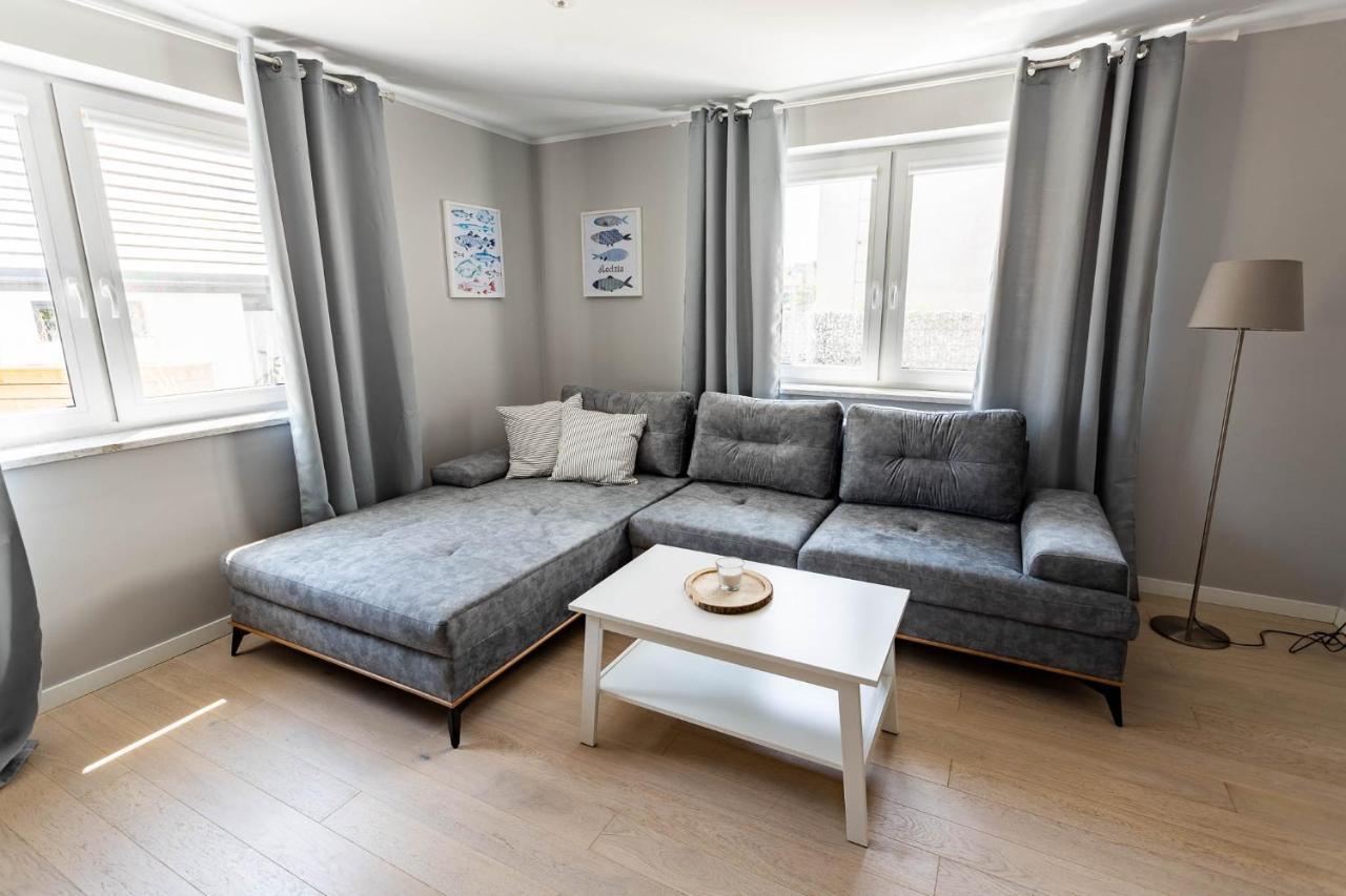 Apartamenty Trzy Rybki Пуцк Екстериор снимка