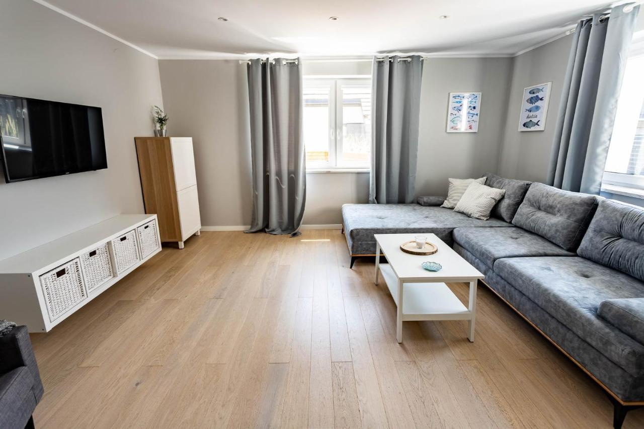 Apartamenty Trzy Rybki Пуцк Екстериор снимка